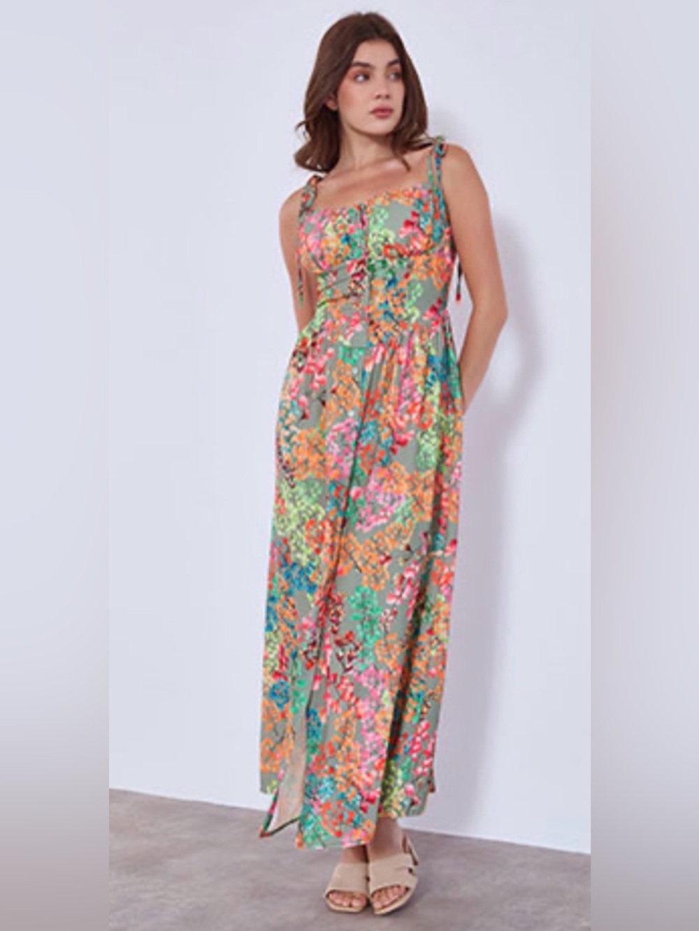 Must Have Women’s Floral Tie-Shoulder Front Buttons Maxi Dress NWT Size Small